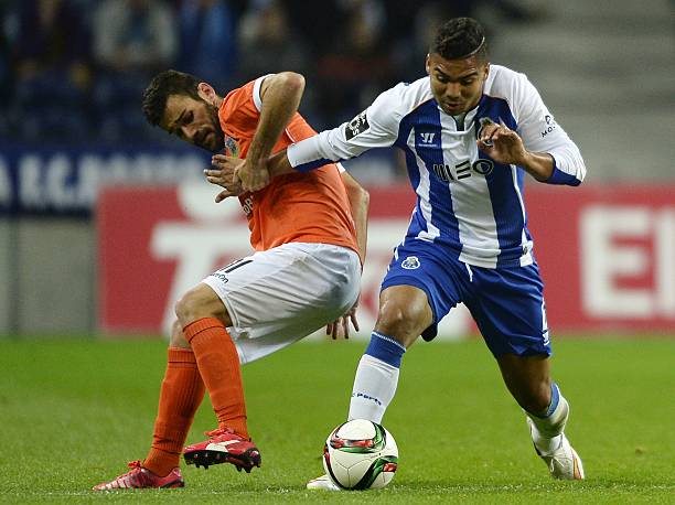 要求他们不 要求他们不