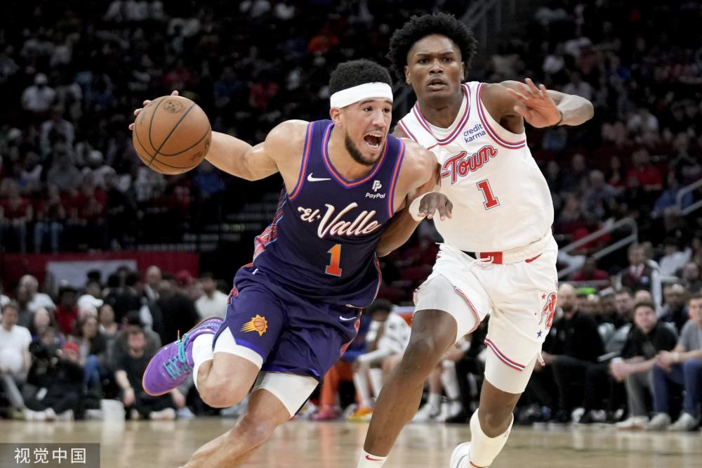 这一胜利使 这一胜利使