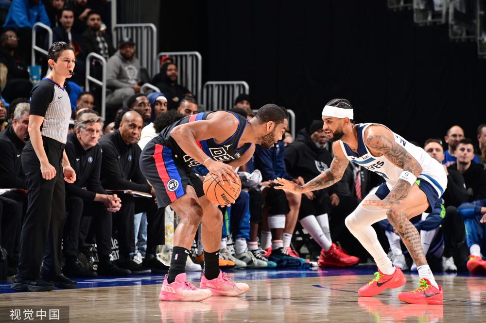 很快在球队 很快在球队